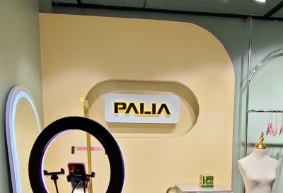 Xu hướng làm logo livestream bán hàng 2025